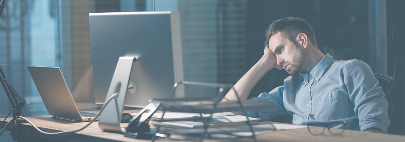 Was tun gegen Müdigkeit am Arbeitsplatz?